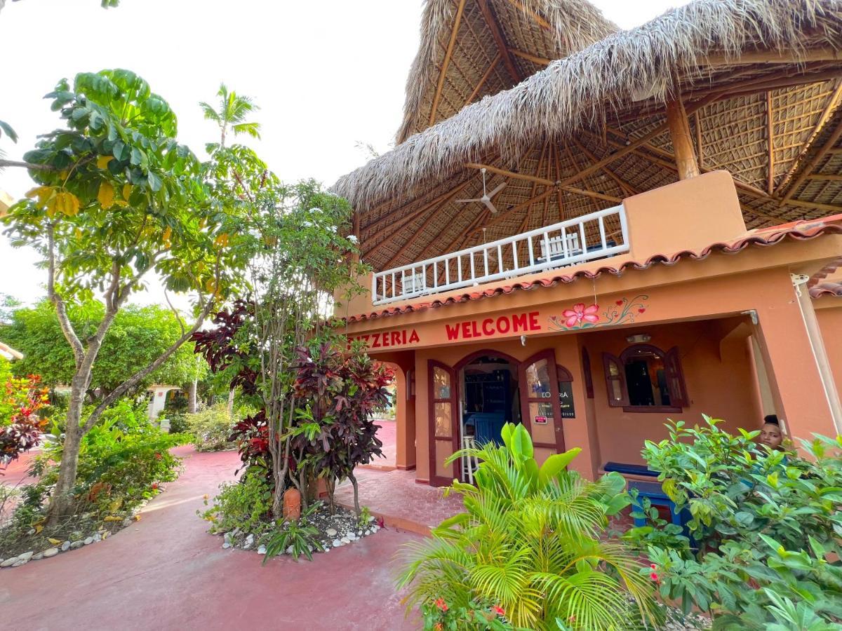 Vacation Studios With Rooftop Pool, Beach Club, Spa, Restaurants - Ducassi Collection - Playa Los Corales Punta Cana Exterior foto